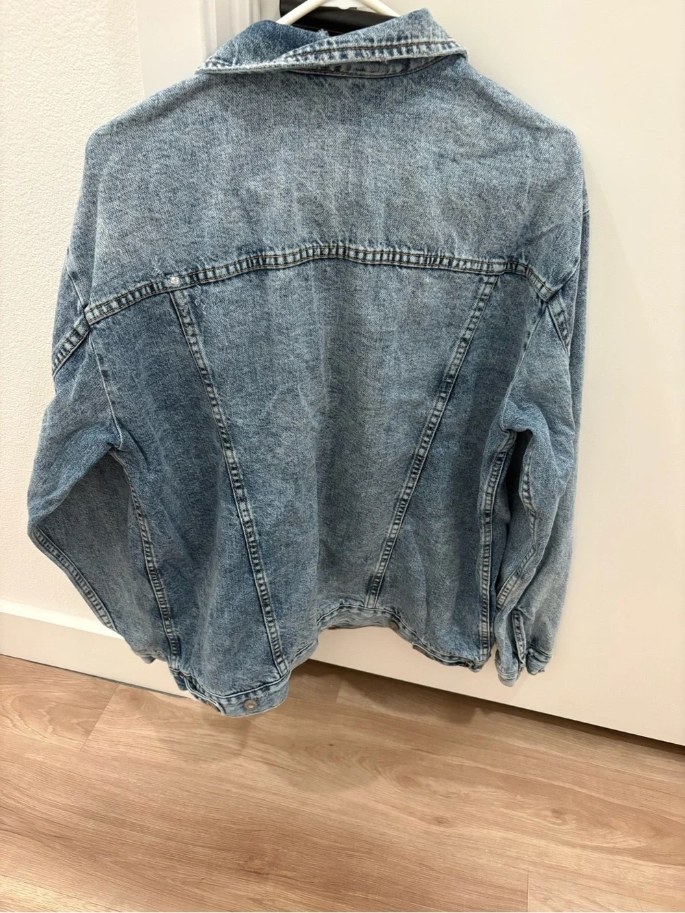 Free People Distressed Denim Jean Jacket *Read*